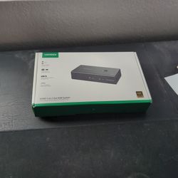 UGreen KVM Switch