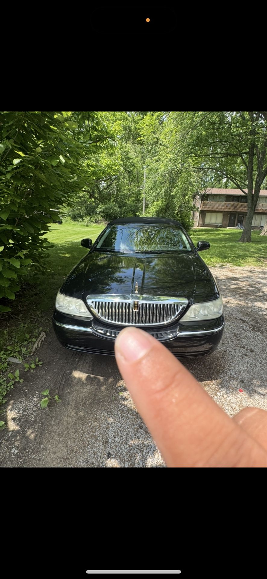 2004 Lincoln Town Car