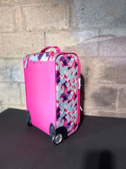 CARRY ON SUITCASE