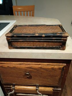 Vintage Tortoiseshell Boho Bamboo Woven Rattan Trinket Box / Organizer