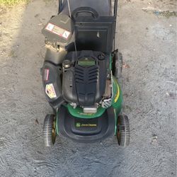 John Deere Lawnmotor 189 cc OHV  JS 3 Speed Cutting System 21”