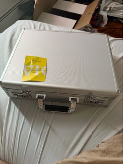 Invicta 18 - Slot Case - Silver