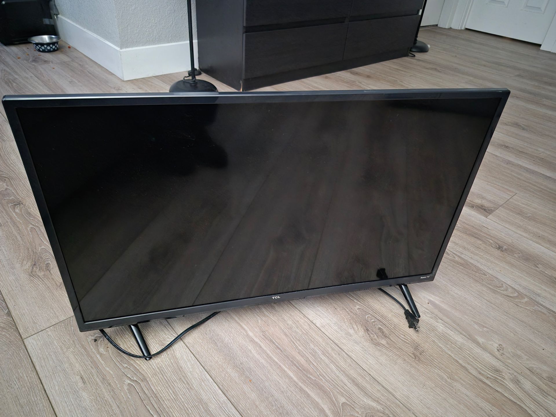 TCL TV Flat Screen TV