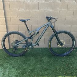2023 Specialized Stumpjumper Evo (Large/S4)