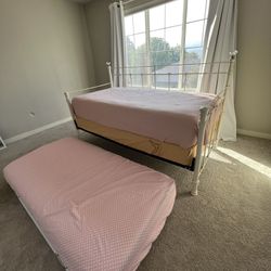 Bed (Daybed) & Trundle Bed (Pottery Barn)