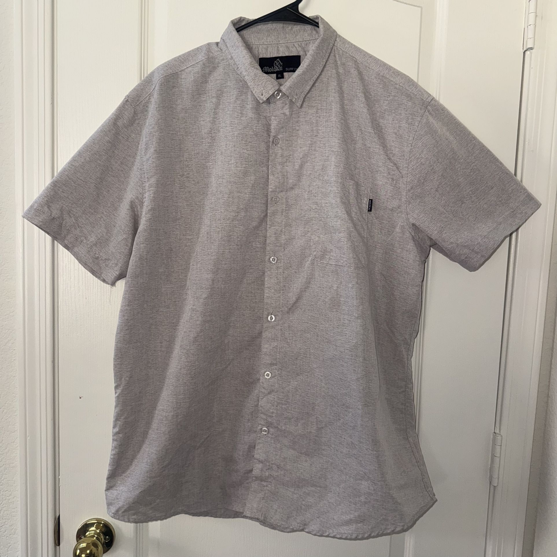 Molokai Surf Co Mens Shirt Light GRAY Short Sleeve Hawaiian SURF