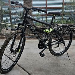 29" Genesis Incline Mens Mountian Bike (Kent)