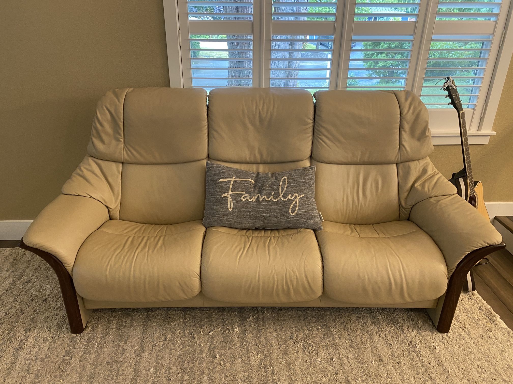 Greenbaum Stressless High Back 3 Seater Leather Couch