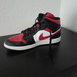 Air Jordan 1 Mid (Men's)