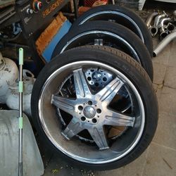 22" DONZ CHROME WHEELS!! WERE ON A MAGNUM!! 275$