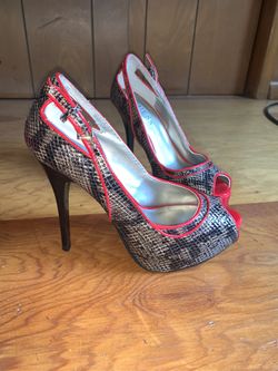 Guess heels