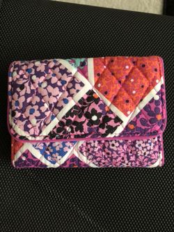 SALE. VERA BRADLEY Small Wallet