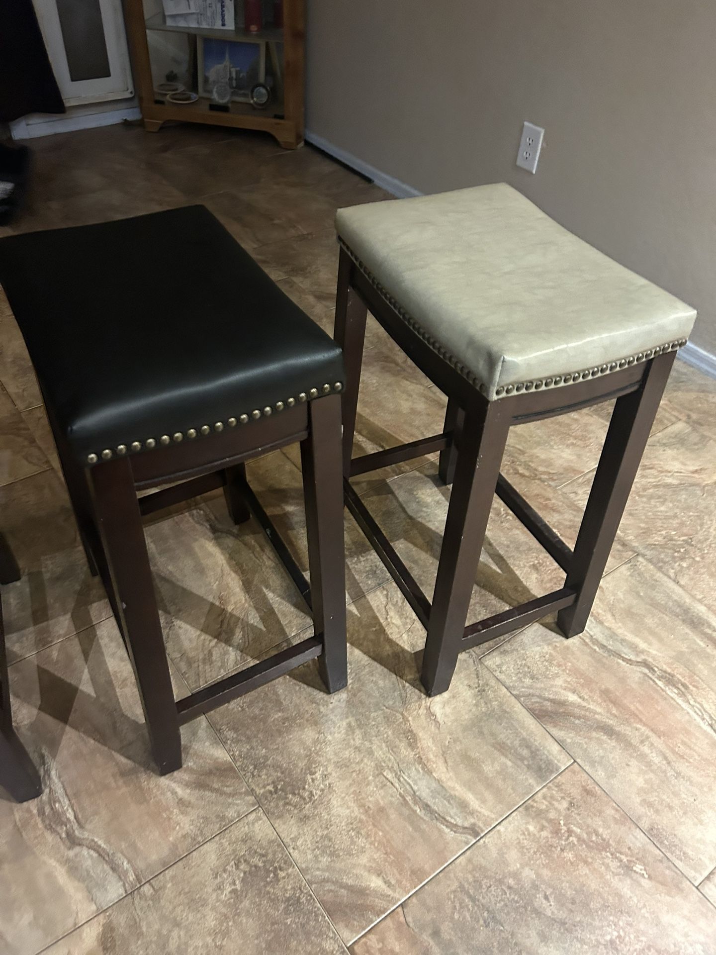 Bar Stool Tables