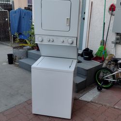 24 inch wide stackable
