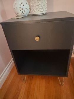 Dresser and nightstand