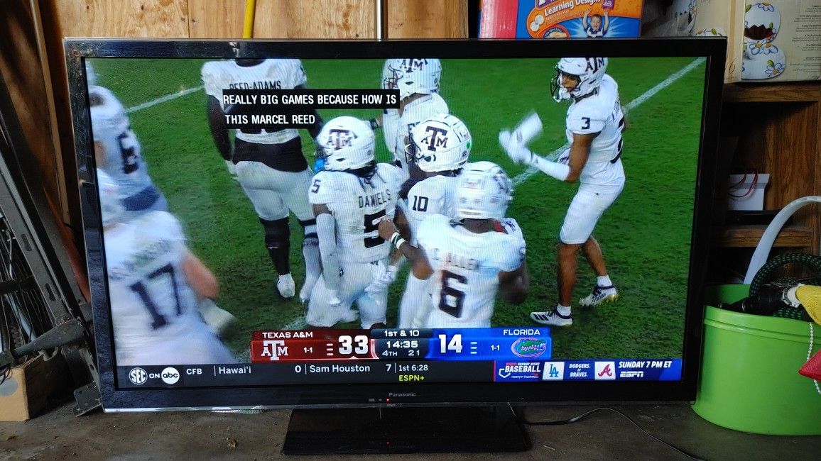 Panasonic Smart Viera 47" Class E50 Full HD LED HDTV