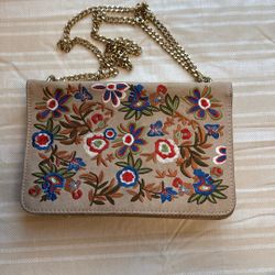 Aldo AFERIDIA Beige Suede Floral Embroidered Gold Chein Crossbody Purse
