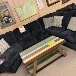 Eltmann Slate LAF Sectional / couch /Living room set