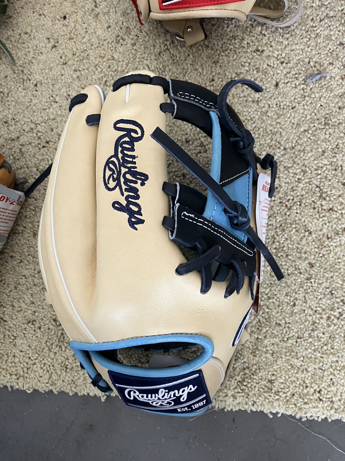 Rawlings Heart Of The Hide 