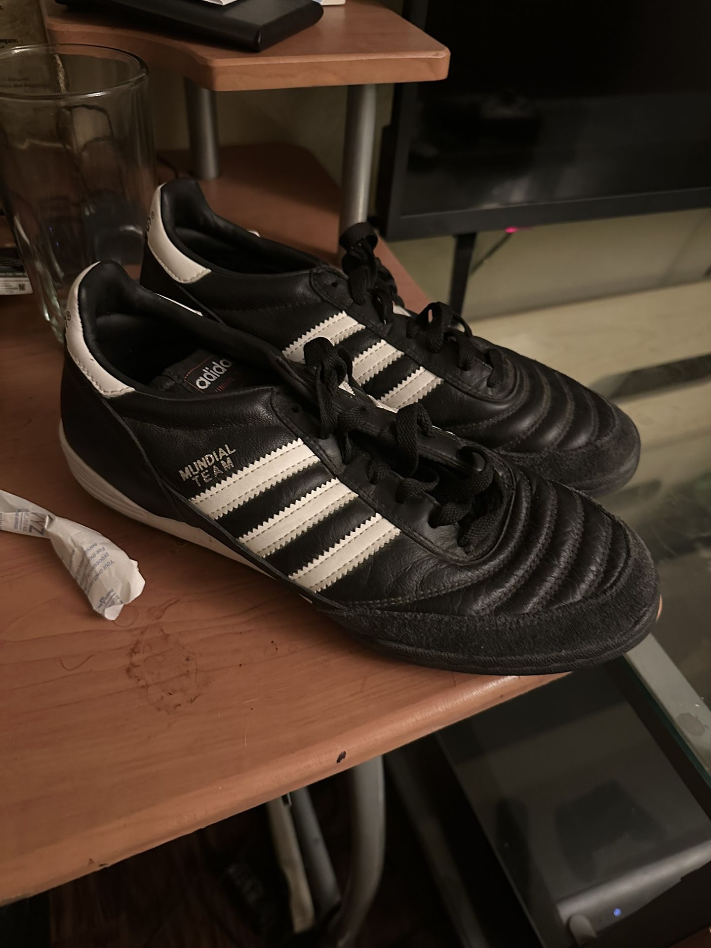 Adidas Mundial Shoes Size 8 US Men 