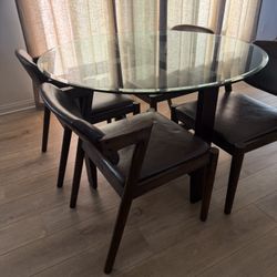 Modern Round Dinning Table Set