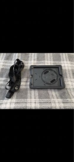 iPad Case - Gen 7, 8 & 9 (10.2in screen)