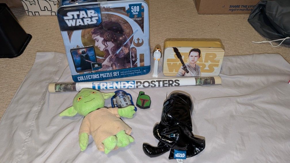 Lot of Star wars things.