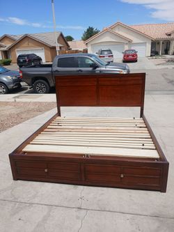 Bed cal king