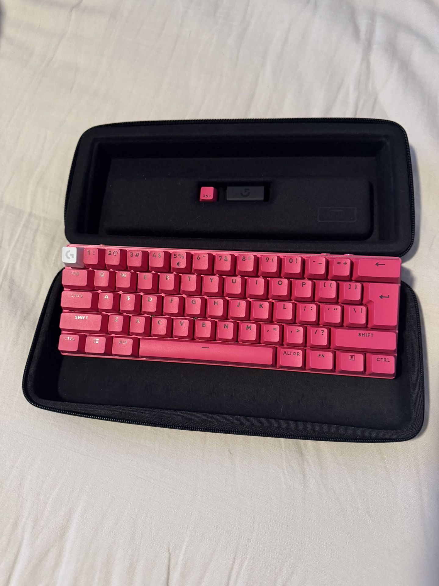 Logitech Pro X 60 Lightspeed Keyboard NEW