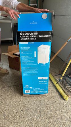 Portable evaporative air conditioner