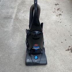 Semi new carpet vacuum
