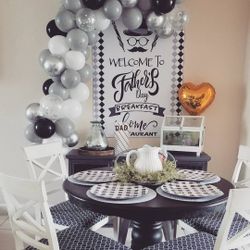 Balloon Garland And Banner