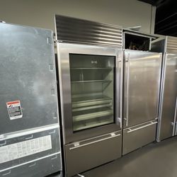 Sub Zero 36”Wide Built In Bottom Freezer Refrigerator Stainless Steel 