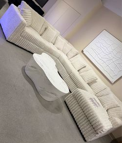 SLEEP WELL FURNITURE — YOUR HOME DESERVES COMFORT!