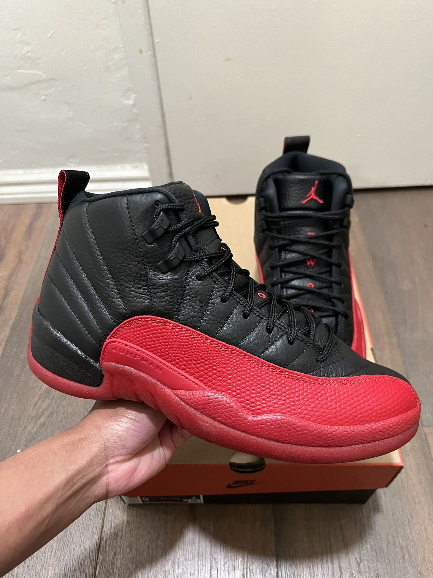 Jordan 12 “Flu Game” Size 9