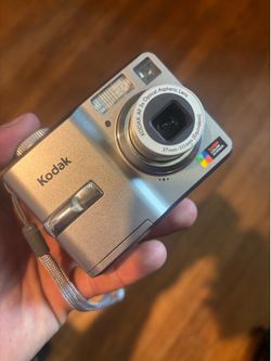 Kodak EasyShare C743 digital camera
