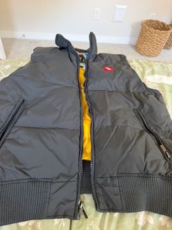 abercrombie men’s vest