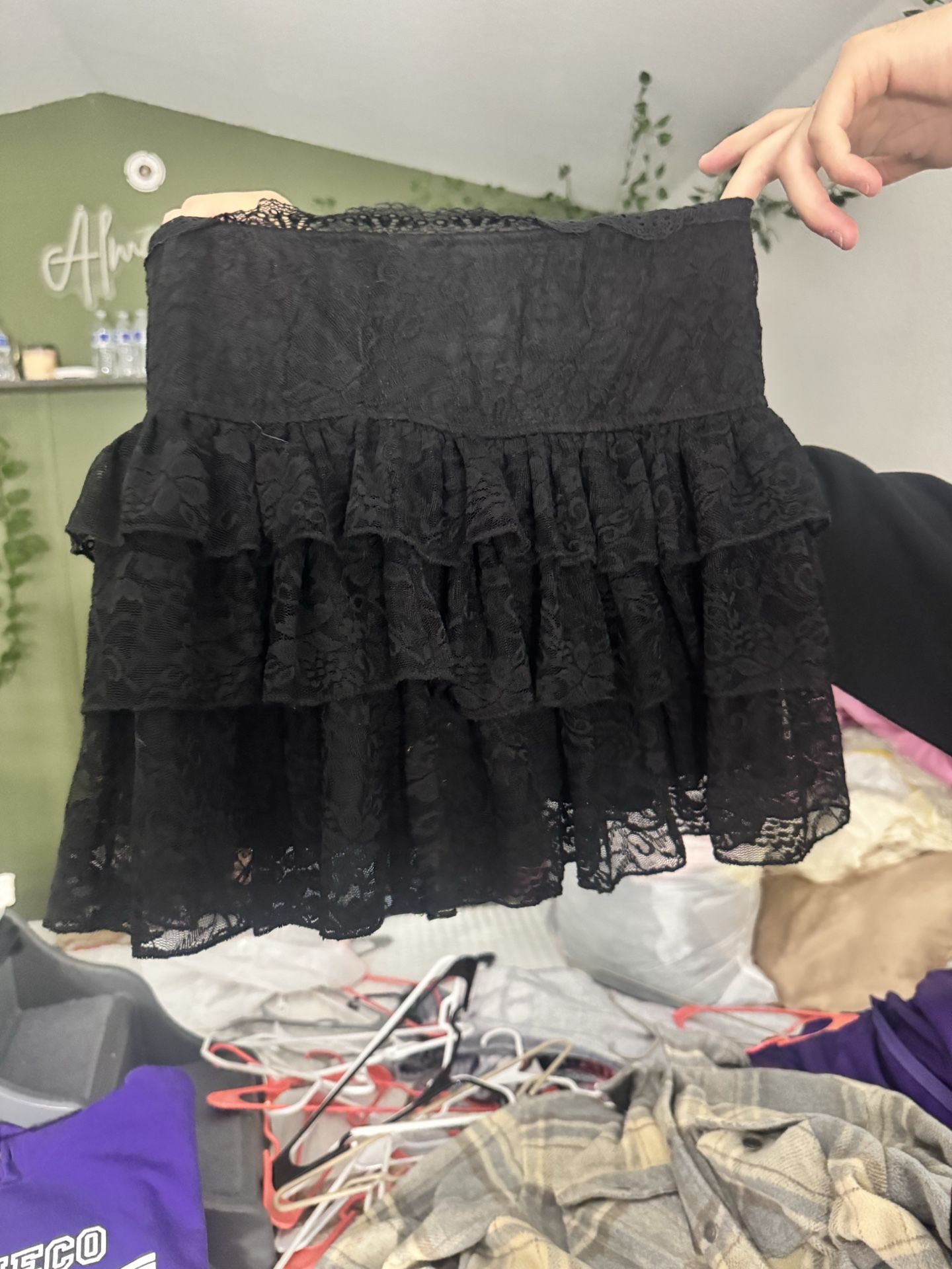 Black skirt