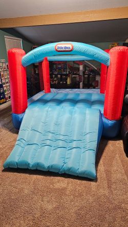 Little Tikes Pack 'n Roll Bouncer