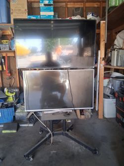 2 tas with stand