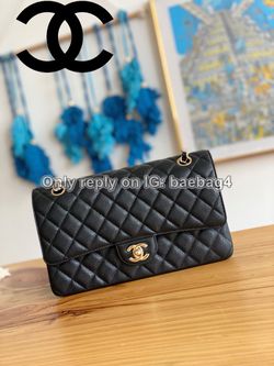 Chanel Flap Bags 50 In Stock for Sale in West Palm Beach, FL - OfferUp
