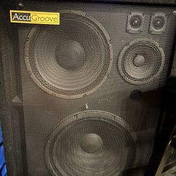 Accugroove El Whappo Bass Cab