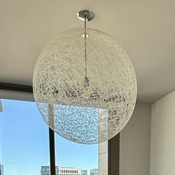 Dining Room Light. Moooi Random Light II. White. 31.5 Inches