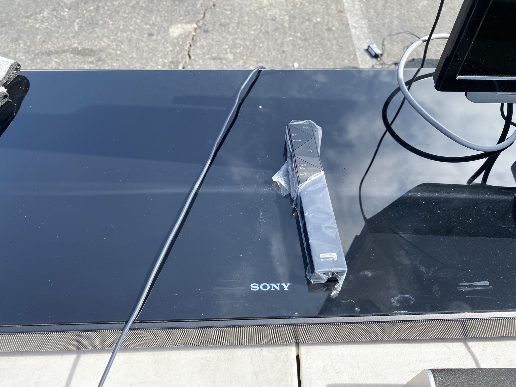 Speaker Bluetooth Speaker Sound Base Sony Speaker With Remote MAKE AN OFFER!