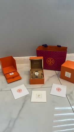 Barely used Troy Burtch gold and silver watch