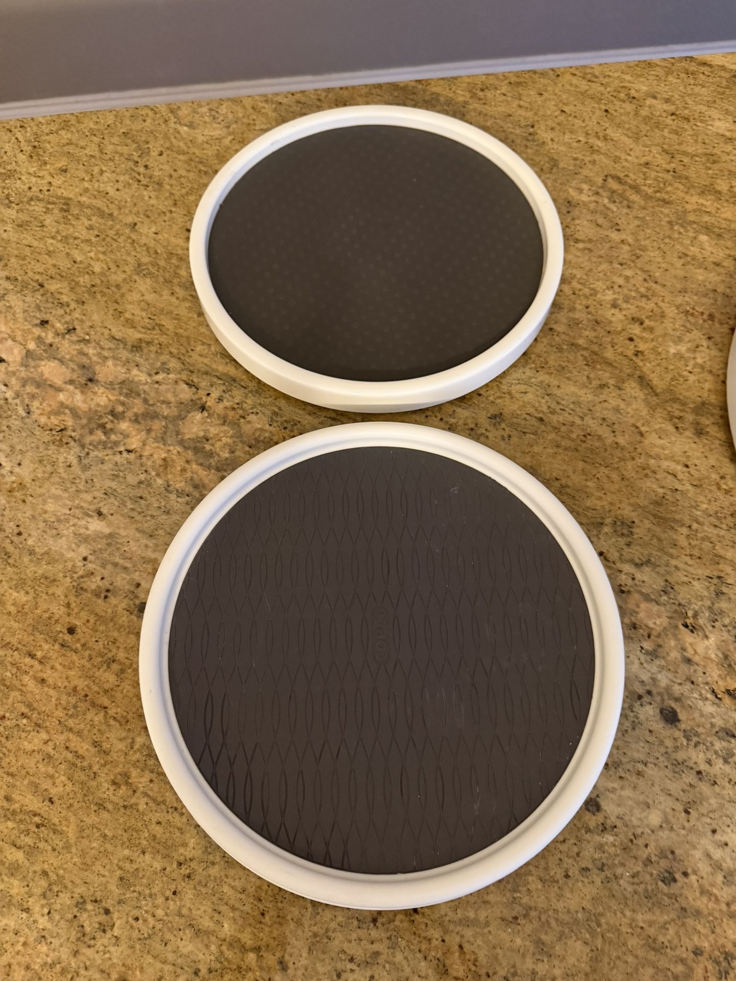 Lazy Susan Turntables