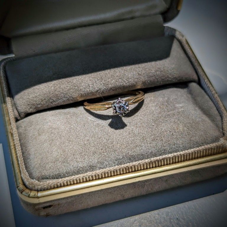 Diamond Engagement Ring