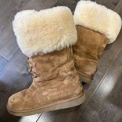 Ugg boots Women size 9