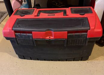 Large keter plastic toolbox