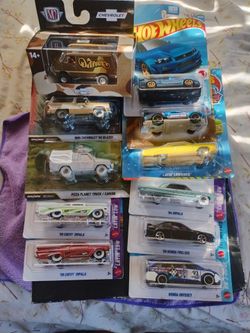 Bundle of hot wheels